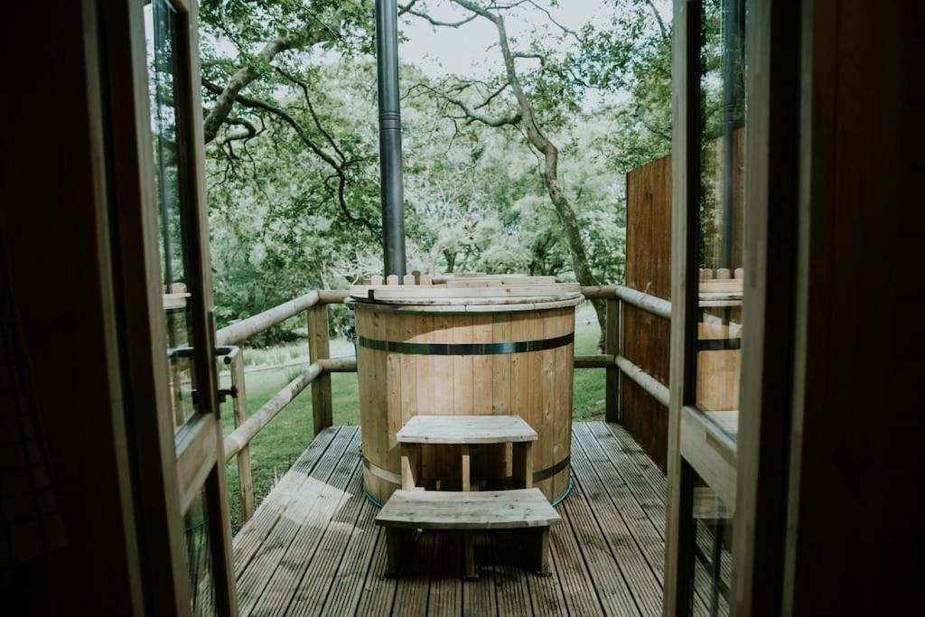 Oak Special Winter Offers - Hot Tub & Log Burner Apartment Barmouth Exterior photo