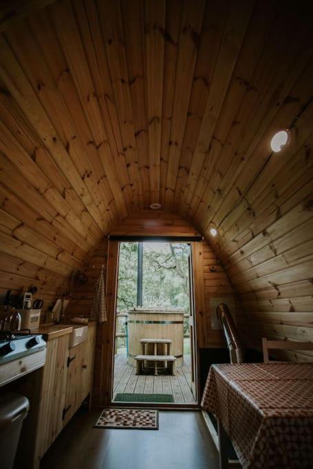 Oak Special Winter Offers - Hot Tub & Log Burner Apartment Barmouth Exterior photo